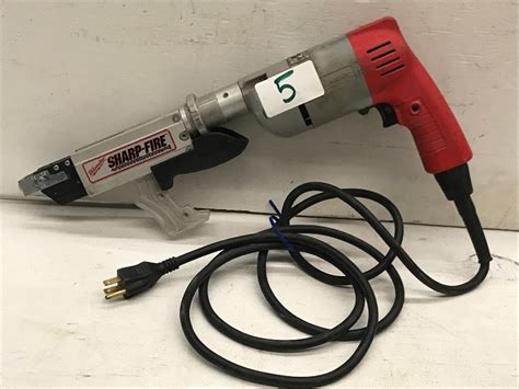 milwaukee sharp fire screw gun